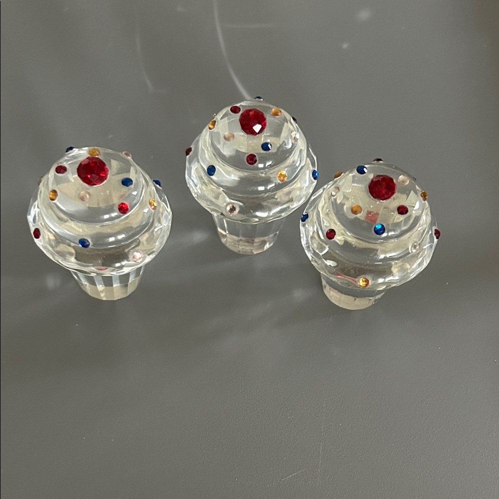 Crystal Drawer cupcakes with Multicolor Accents
